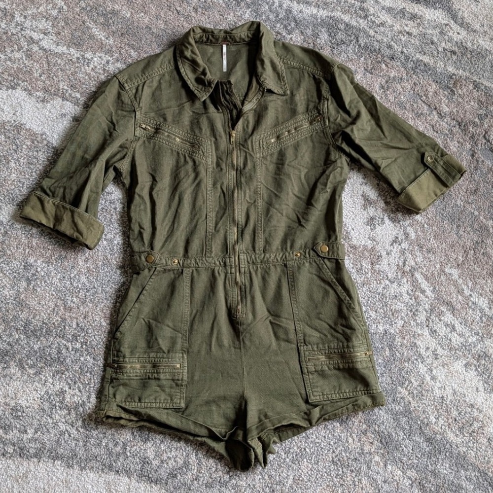 FREE PEOPLE Isla Flight Olive Green Utility Romper Size 8 - Picture 2 of 7